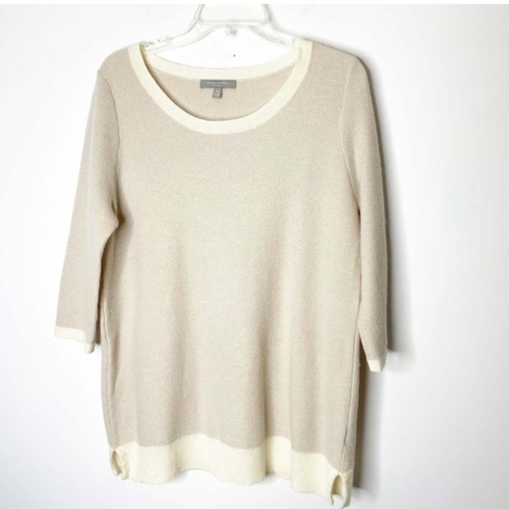 Neiman Marcus Beige Scoop Neck Lightweight Sweater with Cream Trim